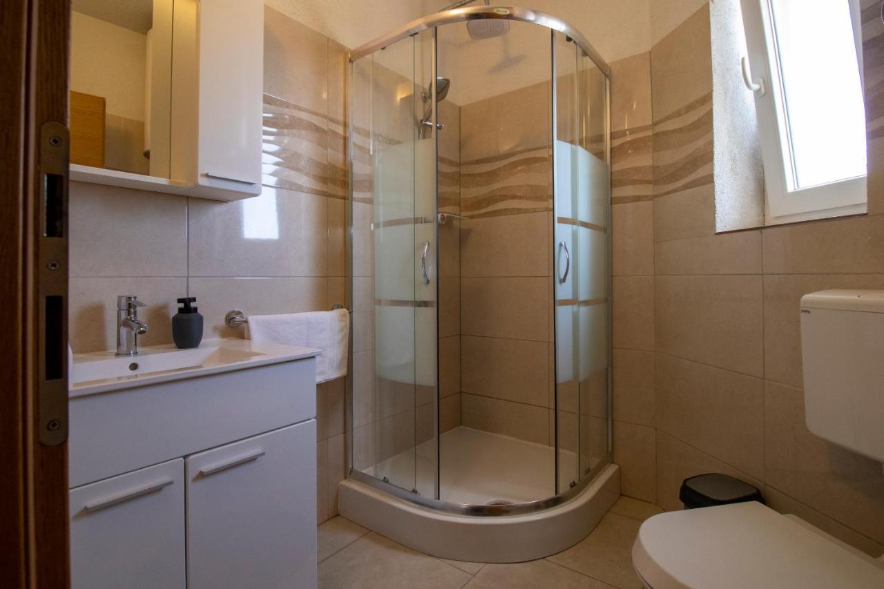 Apartmani Olivia Bibinje Exterior foto